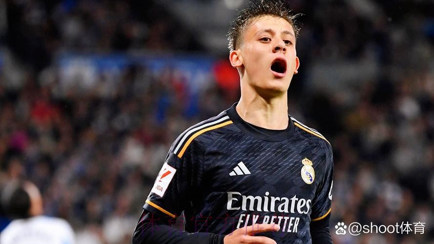 米体:低额违约金吸引力太大 皇马加入居勒尔竞争