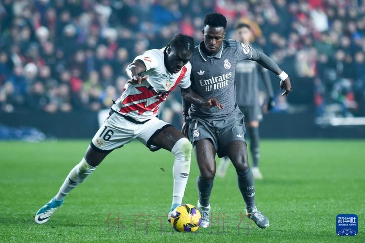 西媒:维尼修斯与巴列卡诺门将冲突 要他赛后碰一碰 西媒:维尼修斯与巴列卡诺门将冲突 要他赛后碰一碰